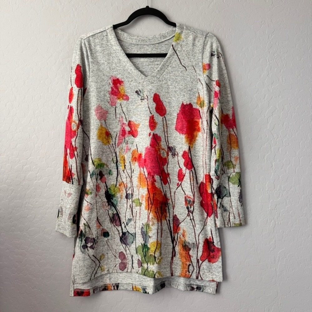 Soft Surroundings Petite Small Tunic Gray Red Long Sleeve Floral V-Neck 3AE48